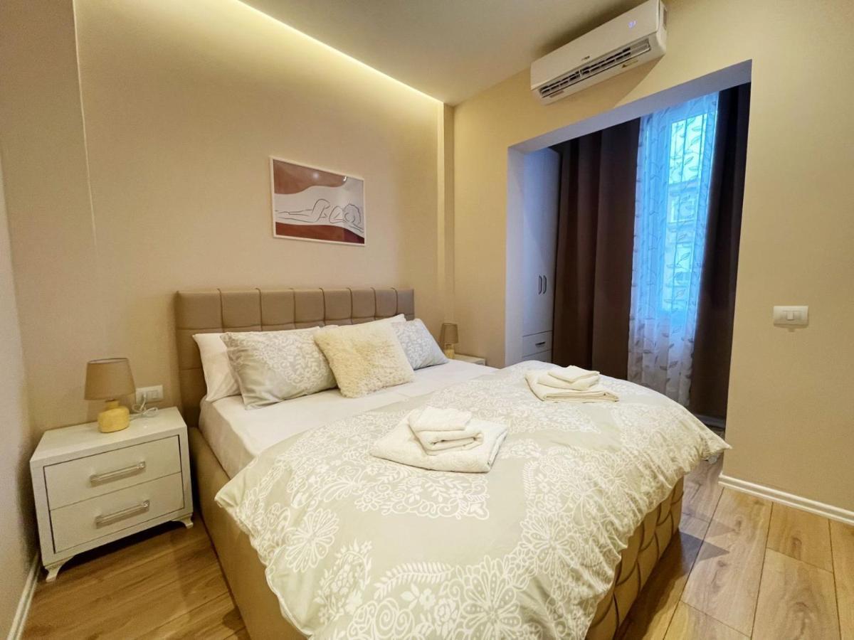 Aj Apartments, Hidden Gem In The Heart Of Tirana Exterior photo